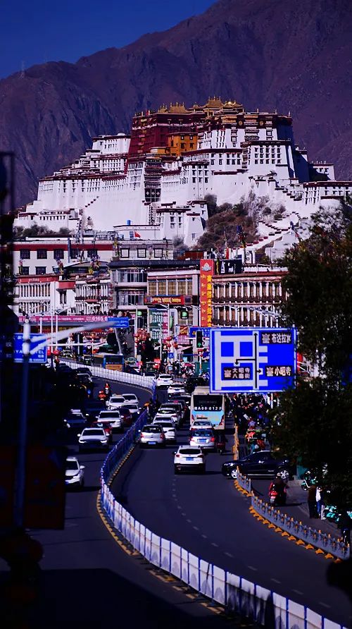 Lhasa Travel Guide