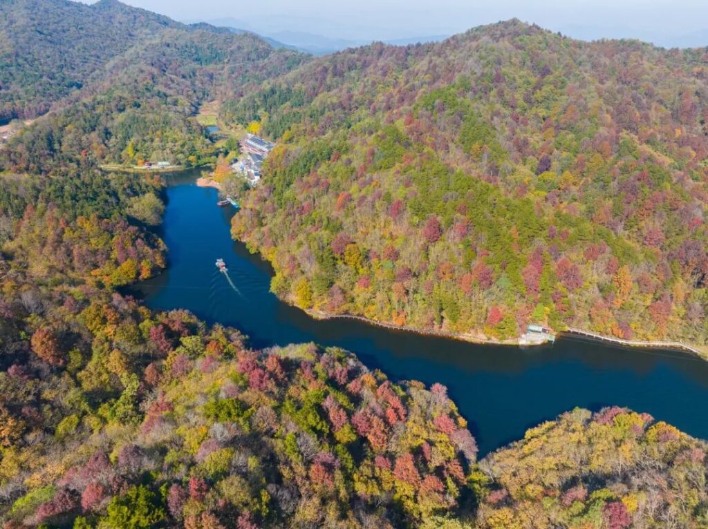 Mulan Tianchi Lake, Hubei