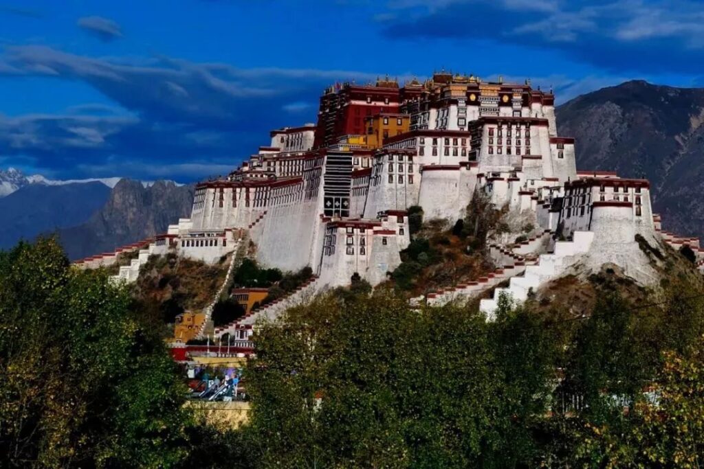 Lhasa Travel Guide