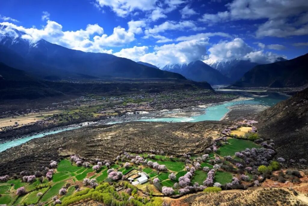 Yarlung Tsangpo Grand Canyon