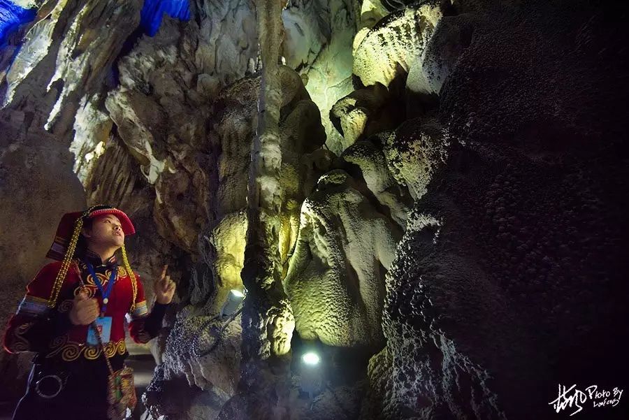 Zhijin Cave  China's Six Most Beautiful Tourist Caves