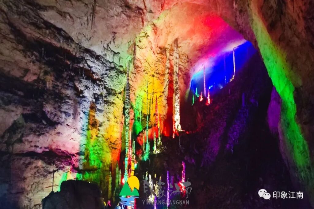 Huanglong Cave China's Caves Zhangjiajie