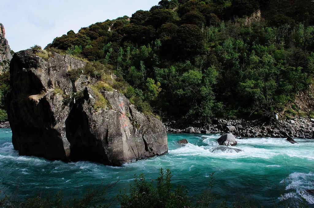 Yarlung Tsangpo Grand Canyon