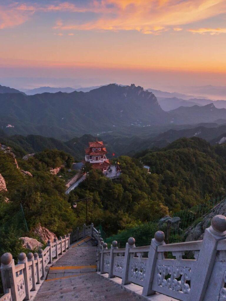 Luoyang Baiyun Mountain