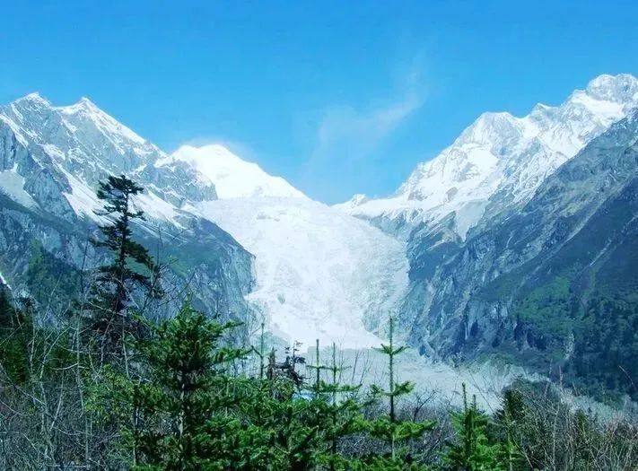 Hailuogou Glacier