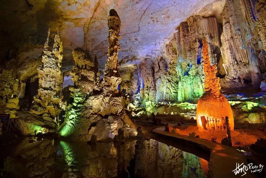 Zhijin Cave  China's Six Most Beautiful Tourist Caves