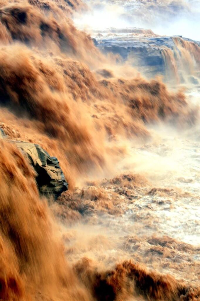 Hukou Waterfall