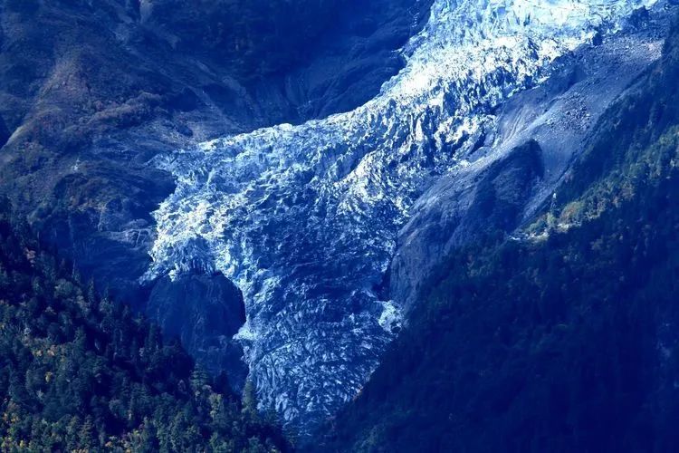 Hailuogou Glacier