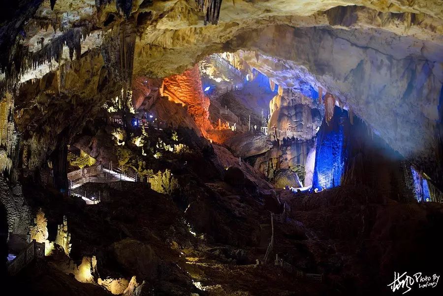 Zhijin Cave  China's Six Most Beautiful Tourist Caves