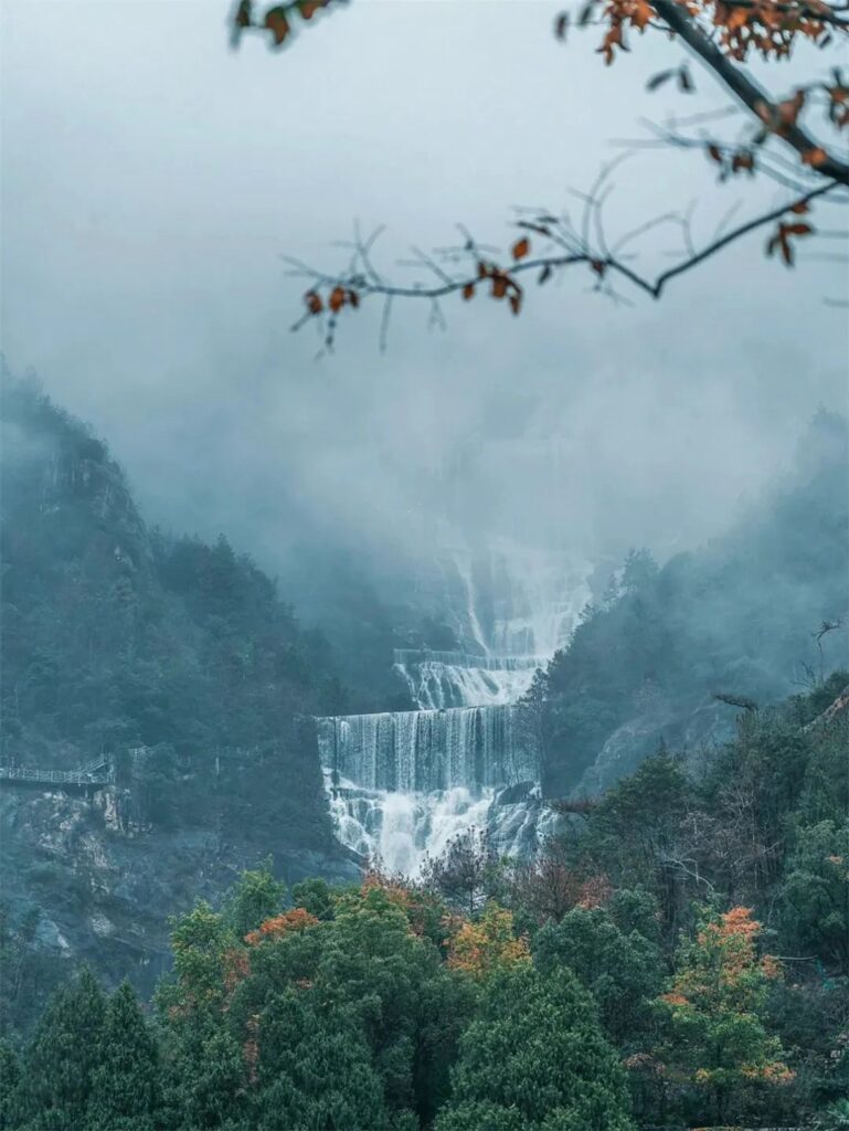 Waterfall in Tiantai Mountain