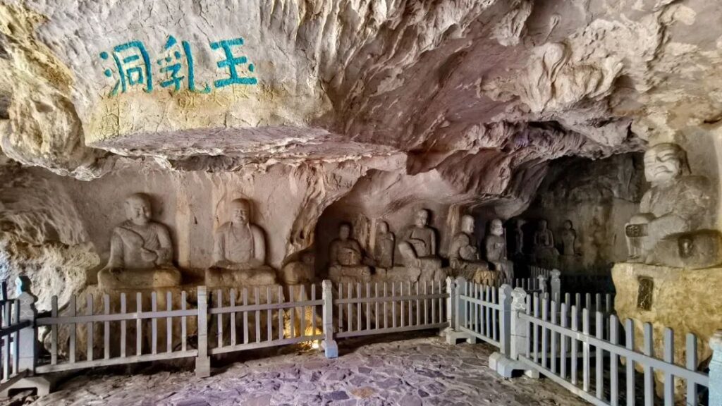 Ancient Stone Cave Art Feilai Peak Hangzhou