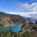 Discover the Hidden Gem of Xinjiang: Zhaosu County – A Picturesque Town on the Border with Scenery Rivaling Switzerland and a Stunning “Mini Duku Highway”!