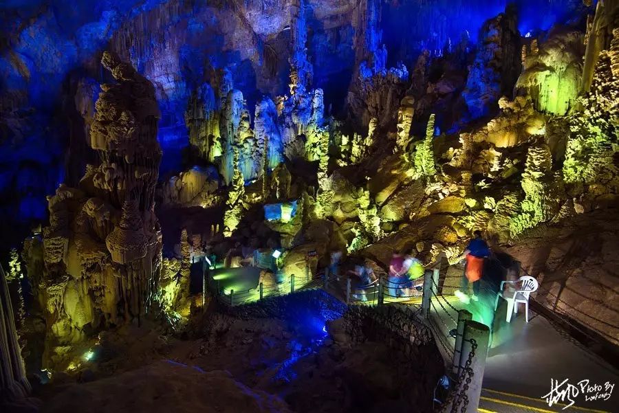 Zhijin Cave  China's Six Most Beautiful Tourist Caves