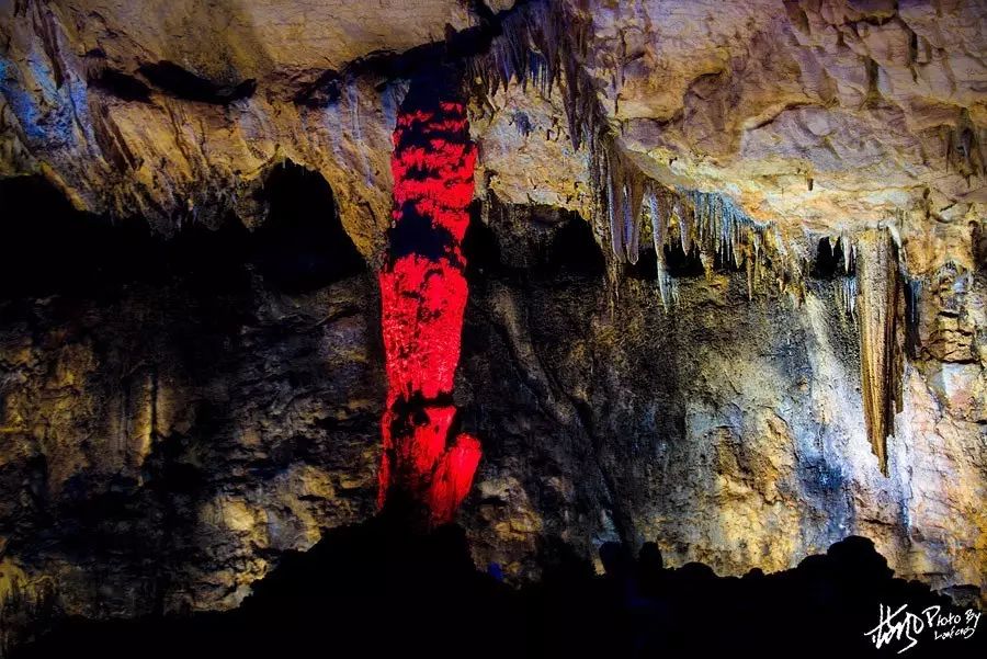 Zhijin Cave  China's Six Most Beautiful Tourist Caves