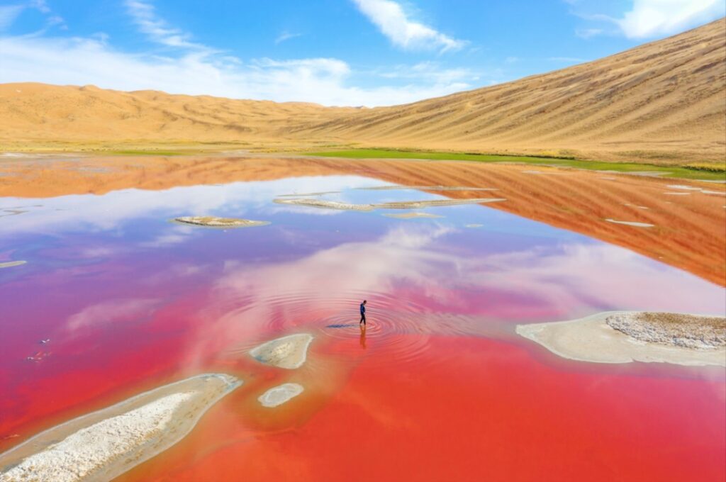 Badain Jaran China's Desert