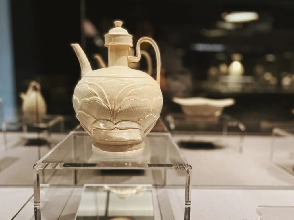 Shanghai Guanfu Museum