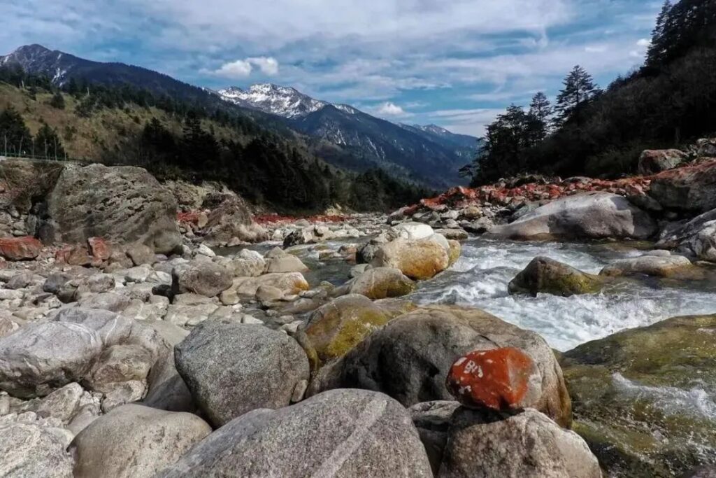 Hailuogou Glacier