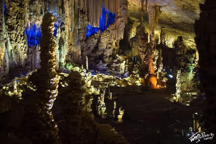 Zhijin Cave  China's Six Most Beautiful Tourist Caves