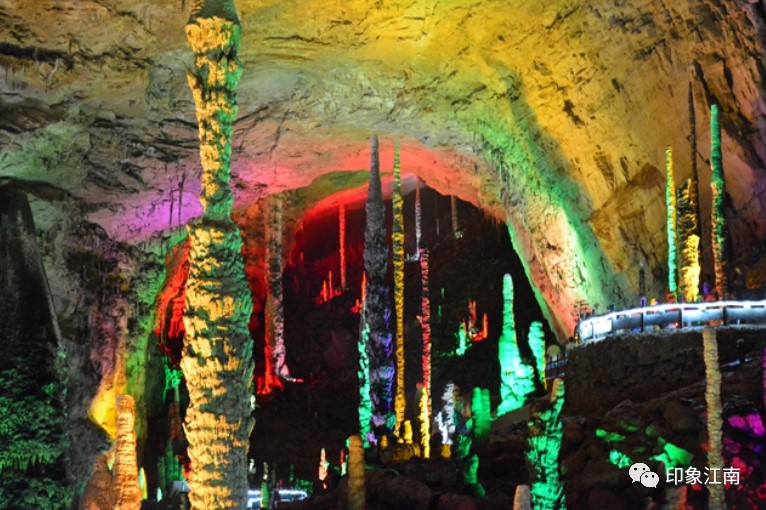 Huanglong Cave China's Caves Zhangjiajie