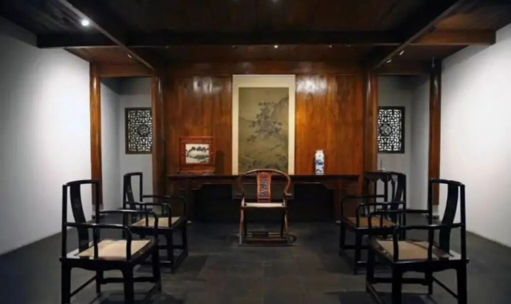 Shanghai Museum Ming and Qing Dynasty Furniture Gallery