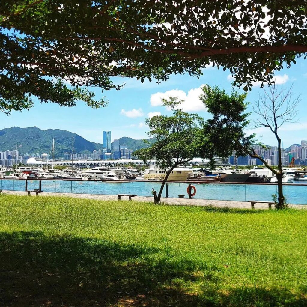 Kwun Tong Waterfront Promenade