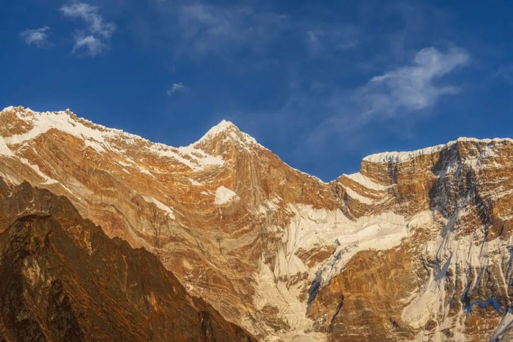 The Rock Wall of the South Peak Within Reach↑