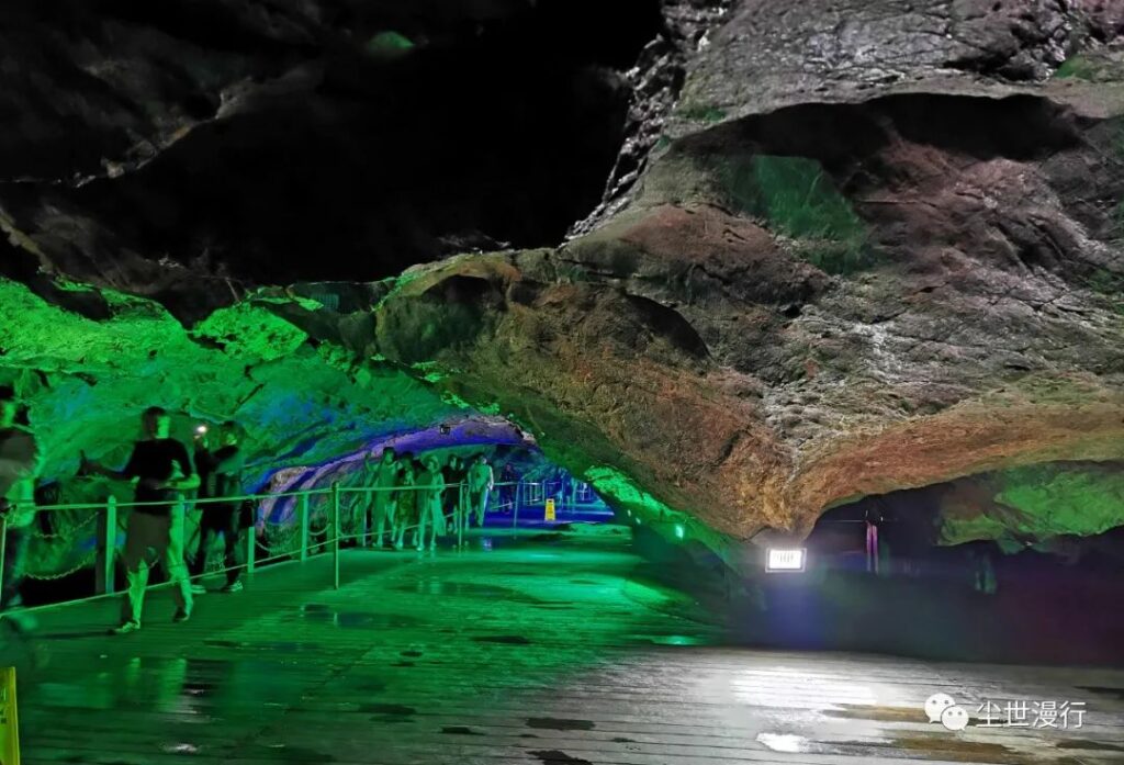 Benxi Water Cave China's Cave