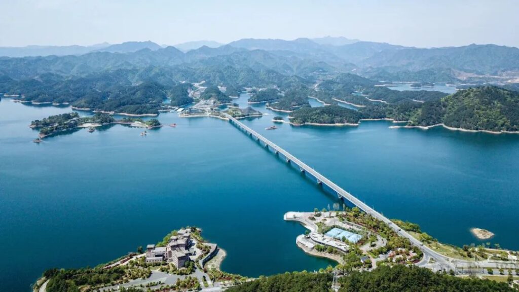 Discover the Hidden Gems of Qiandao Lake: A Comprehensive Guide to Driving, Cycling, Hiking, and Water Activities