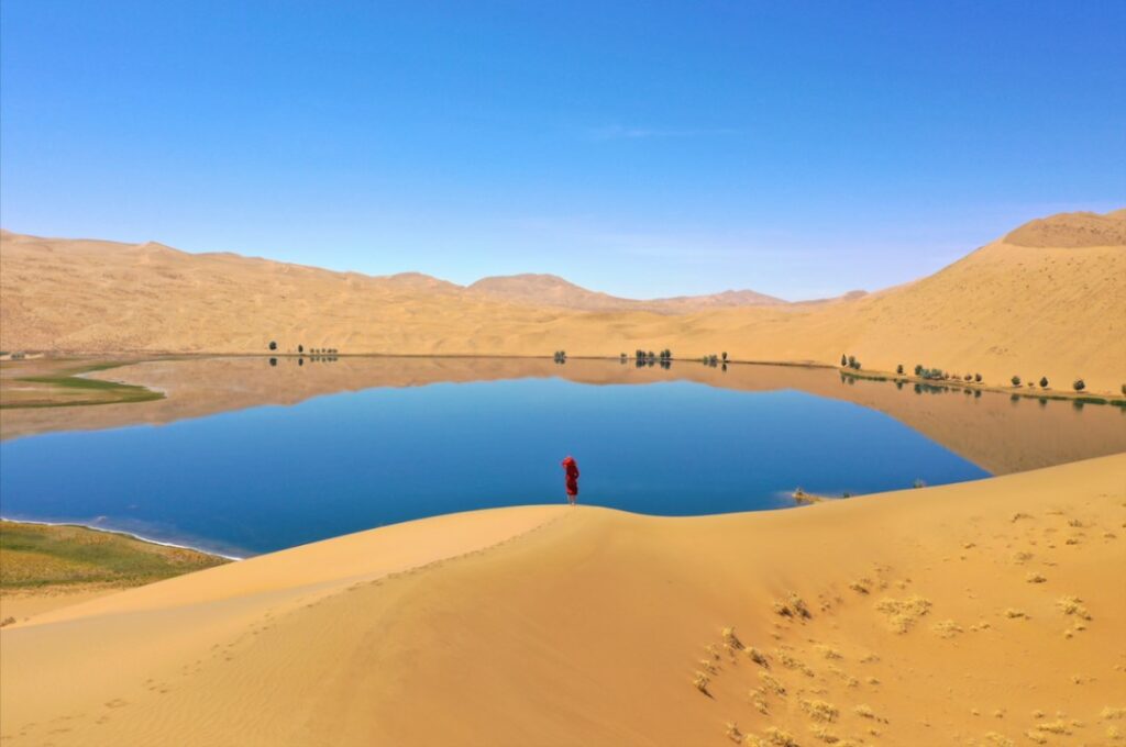 Badain Jaran China's Desert