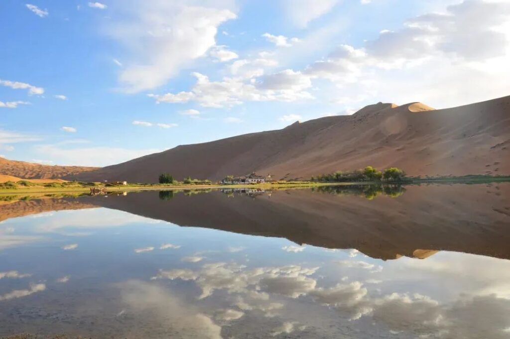 Badain Jaran China's Desert