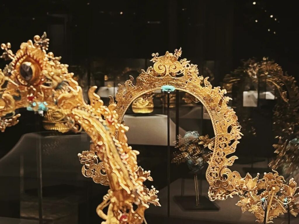 Shanghai Guanfu Museum