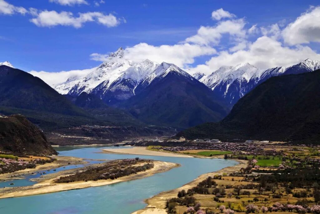 Yarlung Tsangpo Grand Canyon