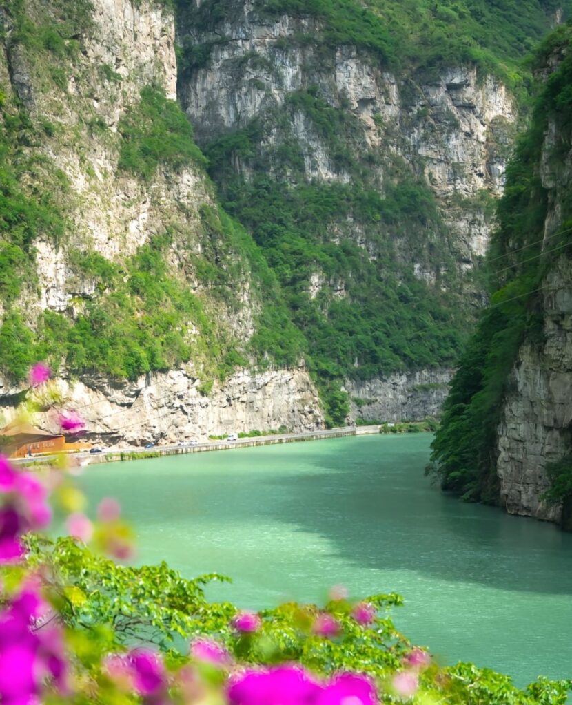 Dadu River's Jinkou Grand Canyon: One of China's Top 10 Most Beautiful Canyons