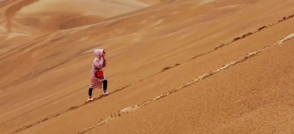 Badain Jaran China's Desert