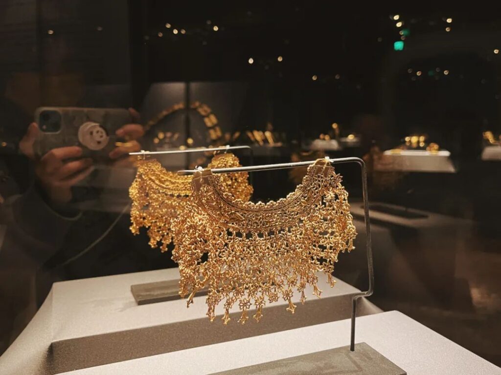 Shanghai Guanfu Museum