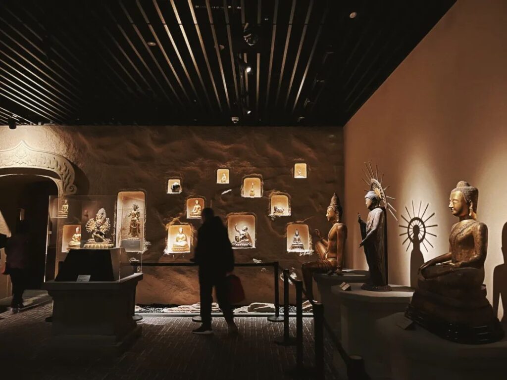 Shanghai Guanfu Museum