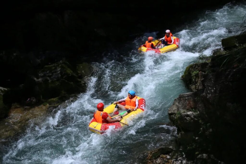 Zhenyuan Travel