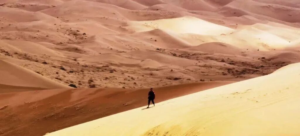 Badain Jaran China's Desert