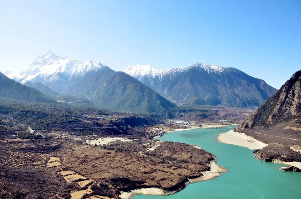 Yarlung Tsangpo Grand Canyon