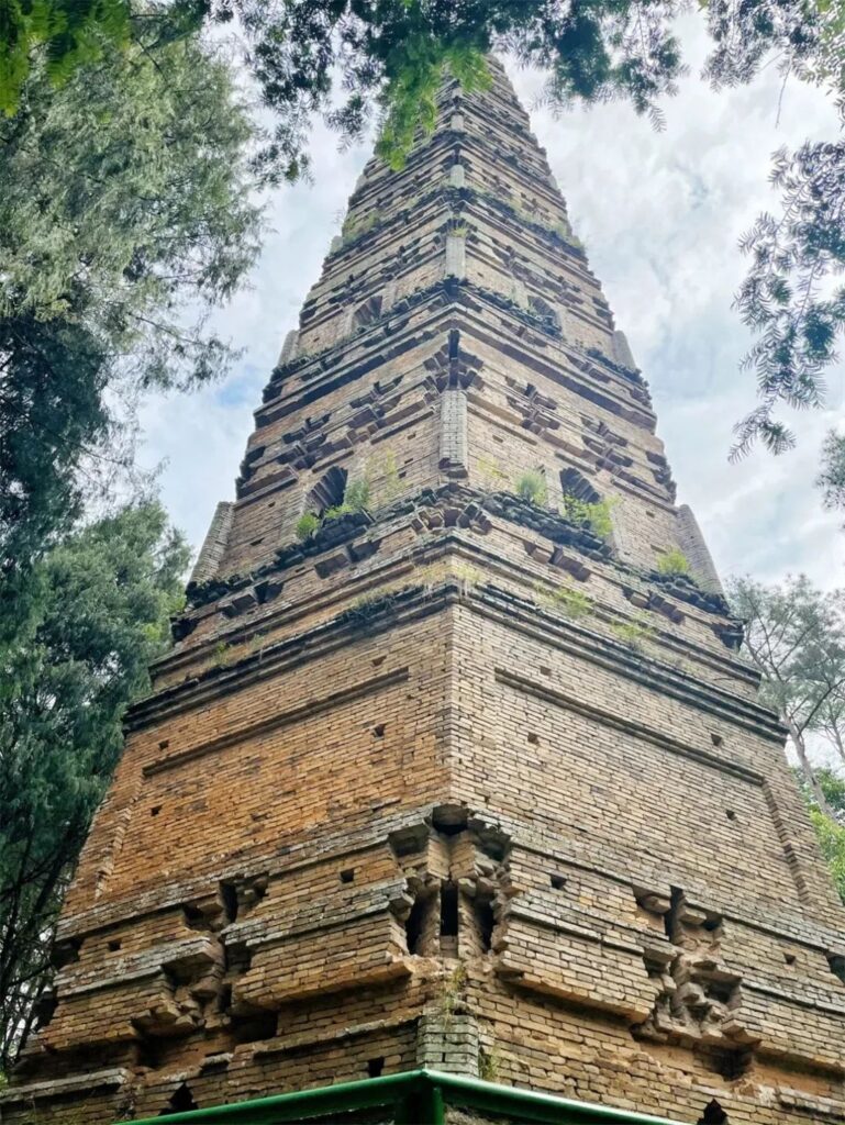 Guoqing Temple