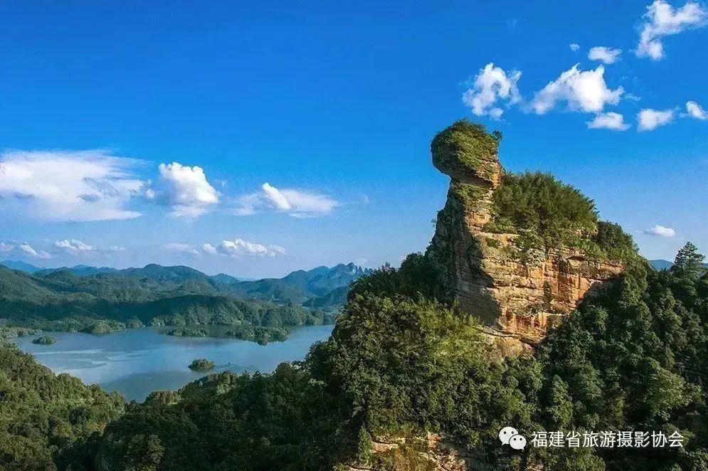 Taining's Dajin Lake