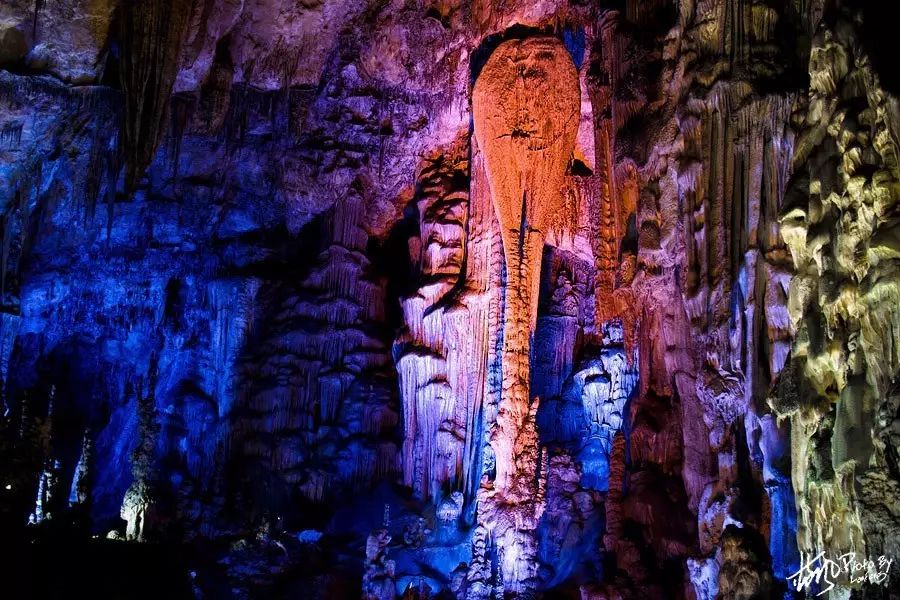 Zhijin Cave  China's Six Most Beautiful Tourist Caves