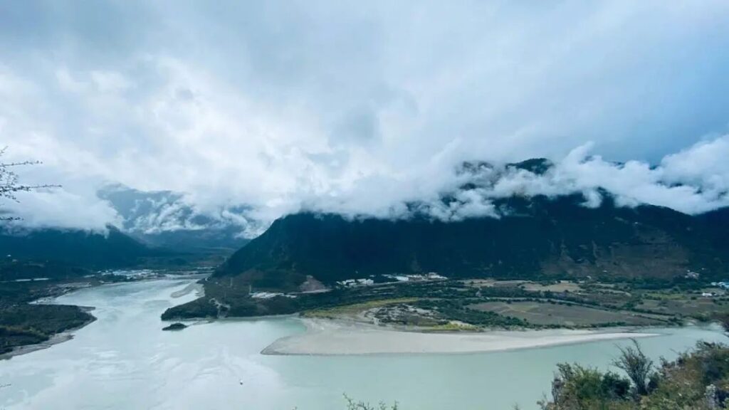 Yarlung Tsangpo Grand Canyon