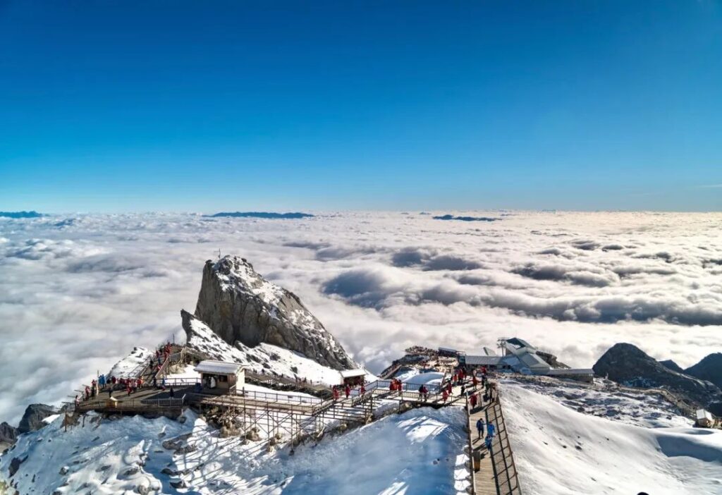 Jade Dragon Snow Mountain