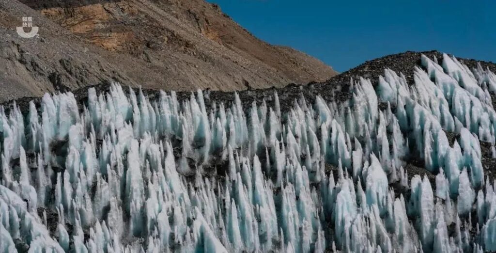 Rongbuk Glacier China's Glacier