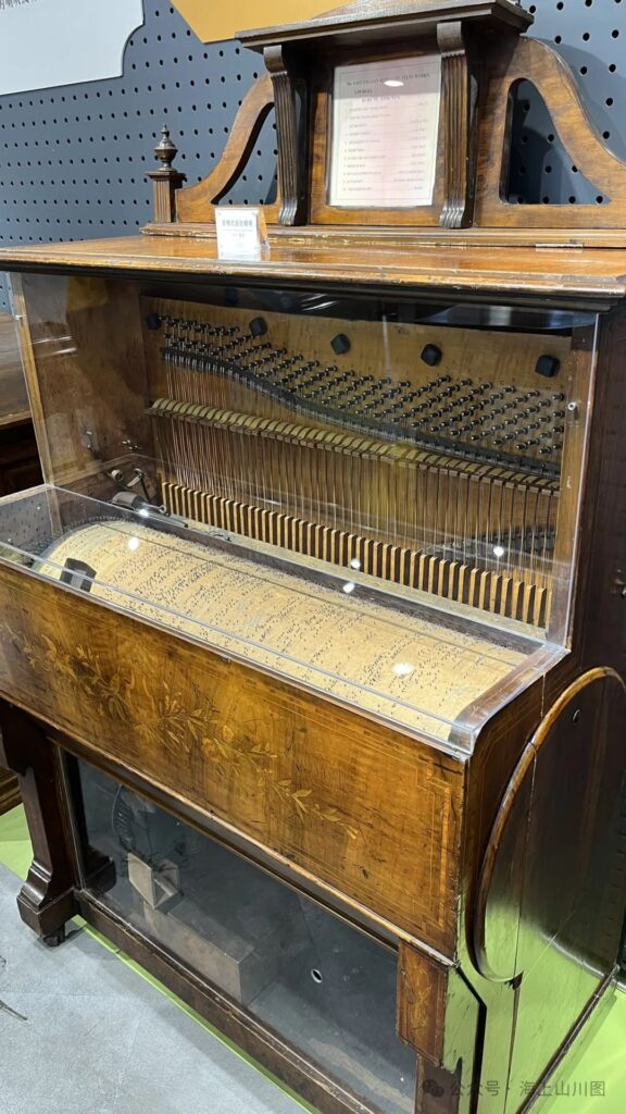 Barrel piano (self-playing piano) Shanghai Dalai Time Museum